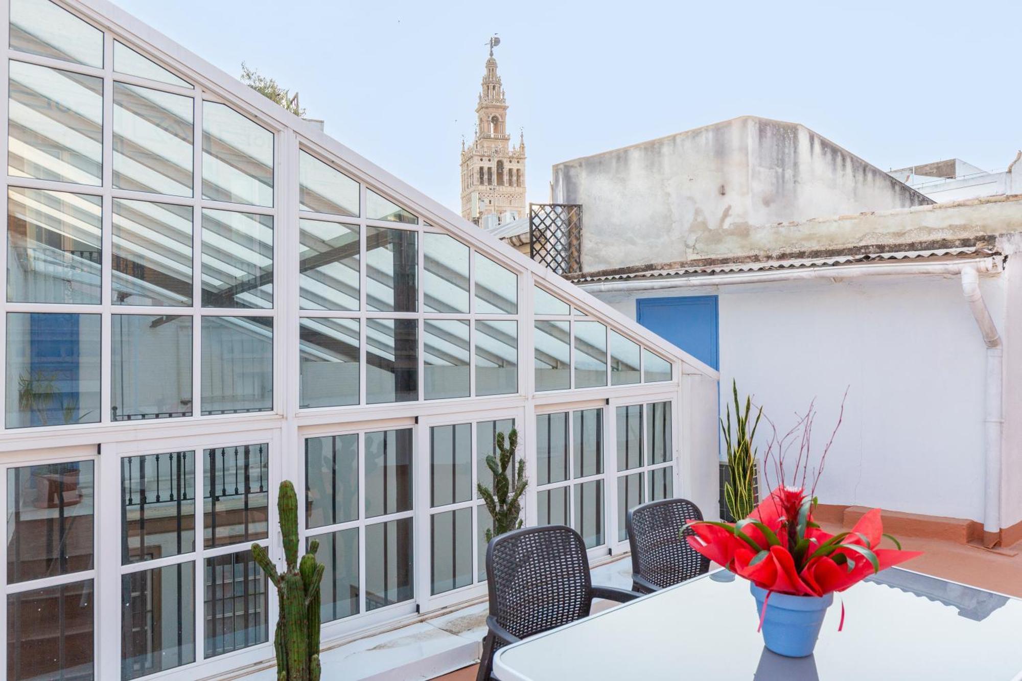 Descubrehome Santa Cruz Private Terrace With Giralda Views Sevilha Exterior foto